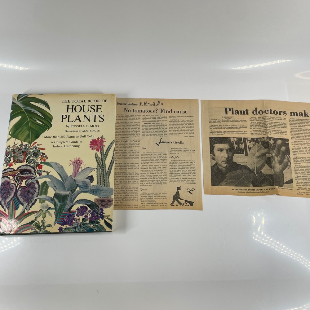 The Total Book of House Plants Russell C Mott 1975 Illustrated Hardcover Guide